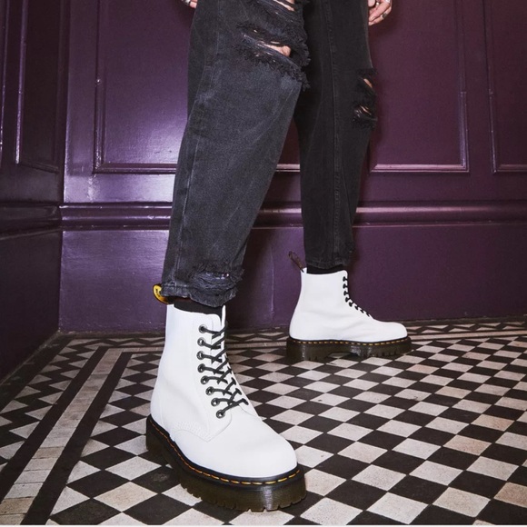 Dr. Martens 1460 Pascal Bex Pisa Nappa Leather Lace Up Boots US 8 NEW - Picture 2 of 8